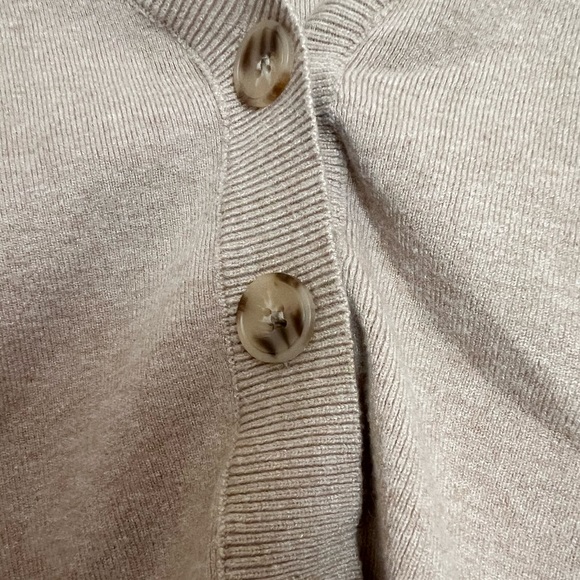 Cropped Bell Sleeve Cardigan - Picture 6 of 7